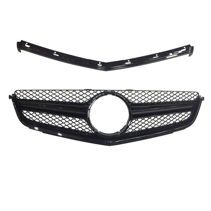 Modified Grilles Fit For Mercedes Benz W204 C63 AMG Style Black / Chrome Year 2009-2011 and 2012-2014